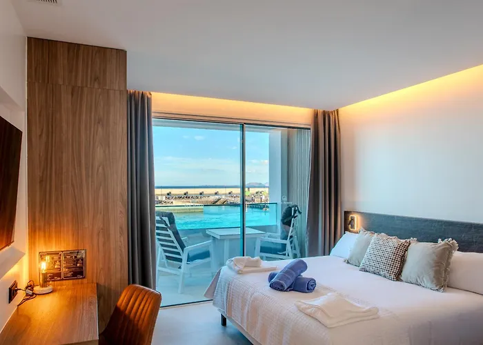 Sea Breeze Апартаменты *