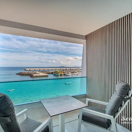 Apartment Sea Breeze *