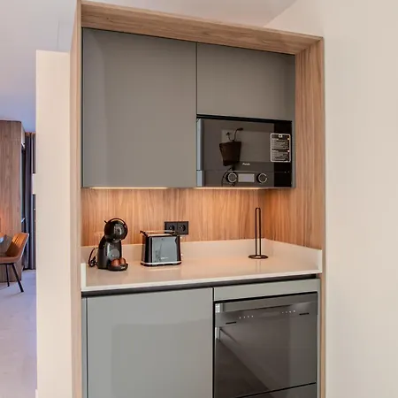 Apartment Sea Breeze *