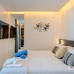 Sea Breeze Apartment