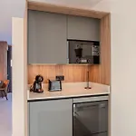 Apartment Sea Breeze *