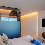 Apartment Sea Breeze *