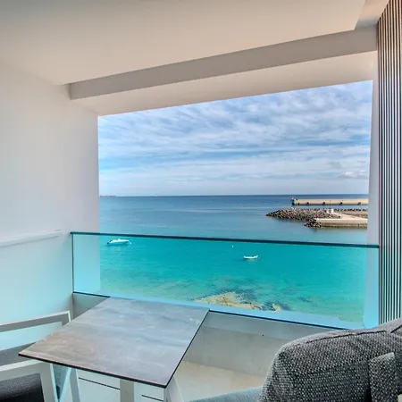 Apartment Sea Breeze *